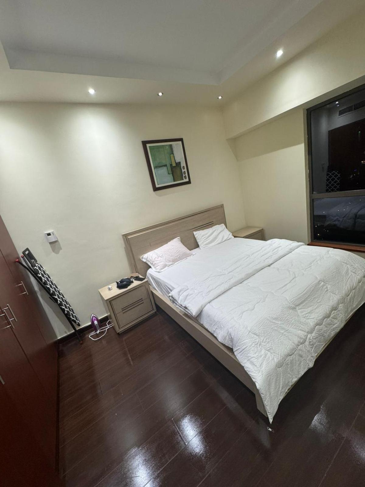 Sadaf 8 Jbr Luxury Master Bedroom Near Tram دبي المظهر الخارجي الصورة